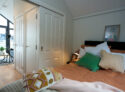 C250 Houseboat Ballyronan double bedroom